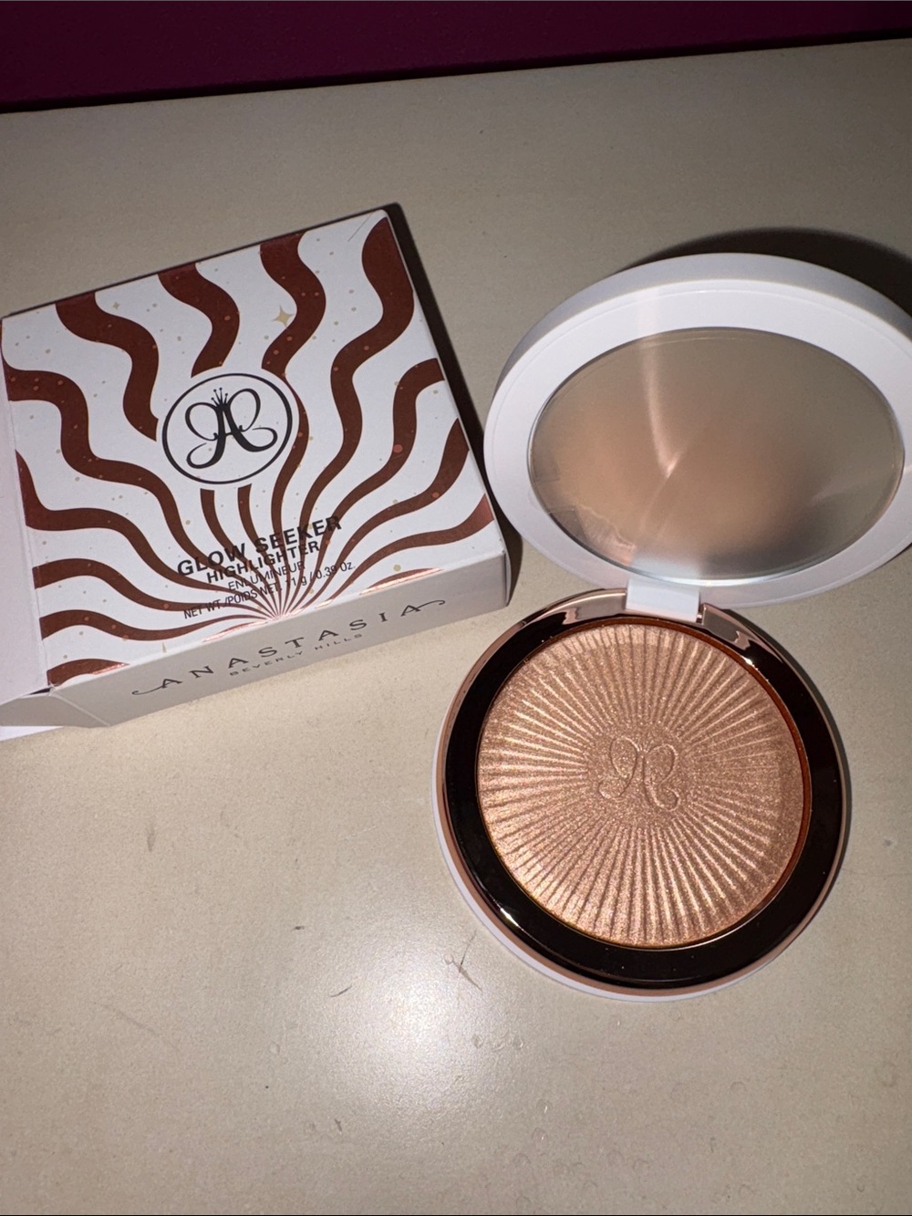 Anastasia Beverly Hills Glow Seeker Highlighter Enchanted NWT